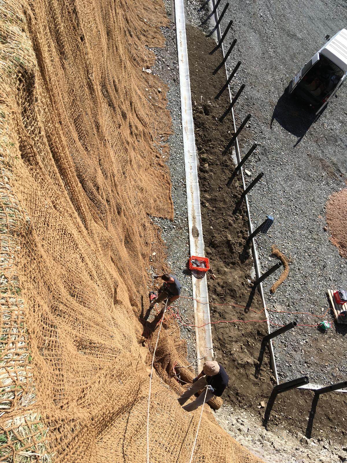 Hydroosev a spevňovanie svahu