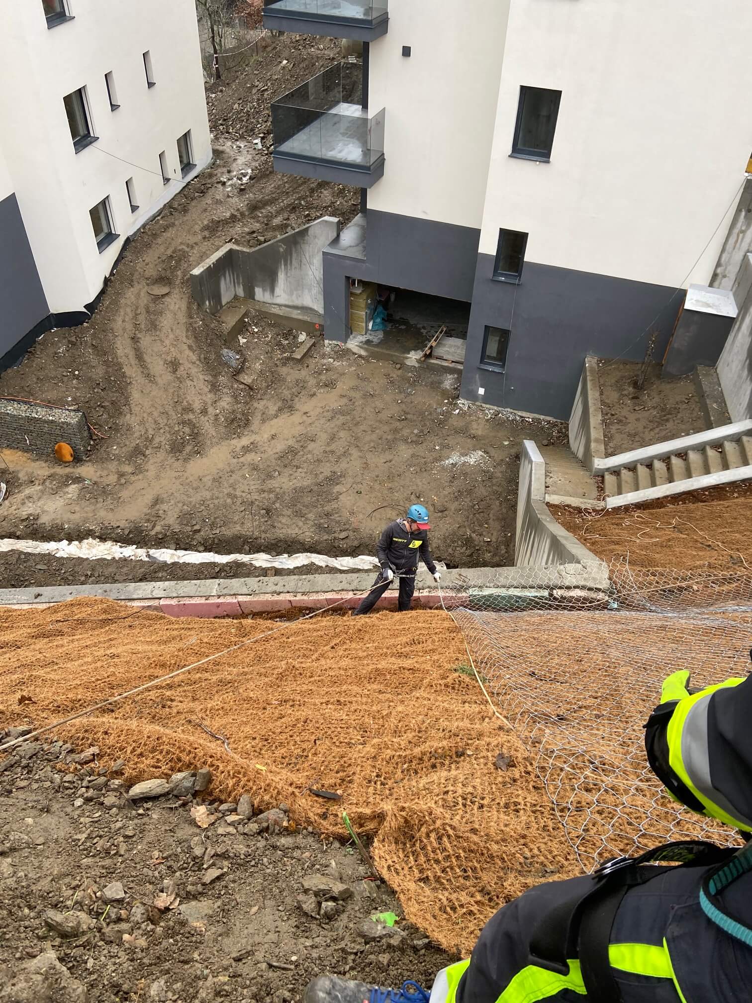 Hydroosev a spevňovanie svahu